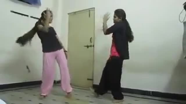 yt1s.com - FUNNY VIDEO OF DANCEFUNNY DANCE BY INDIAN