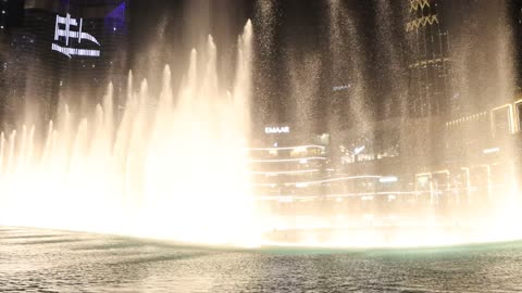 Dubai Burj Khalifa Fountain Show