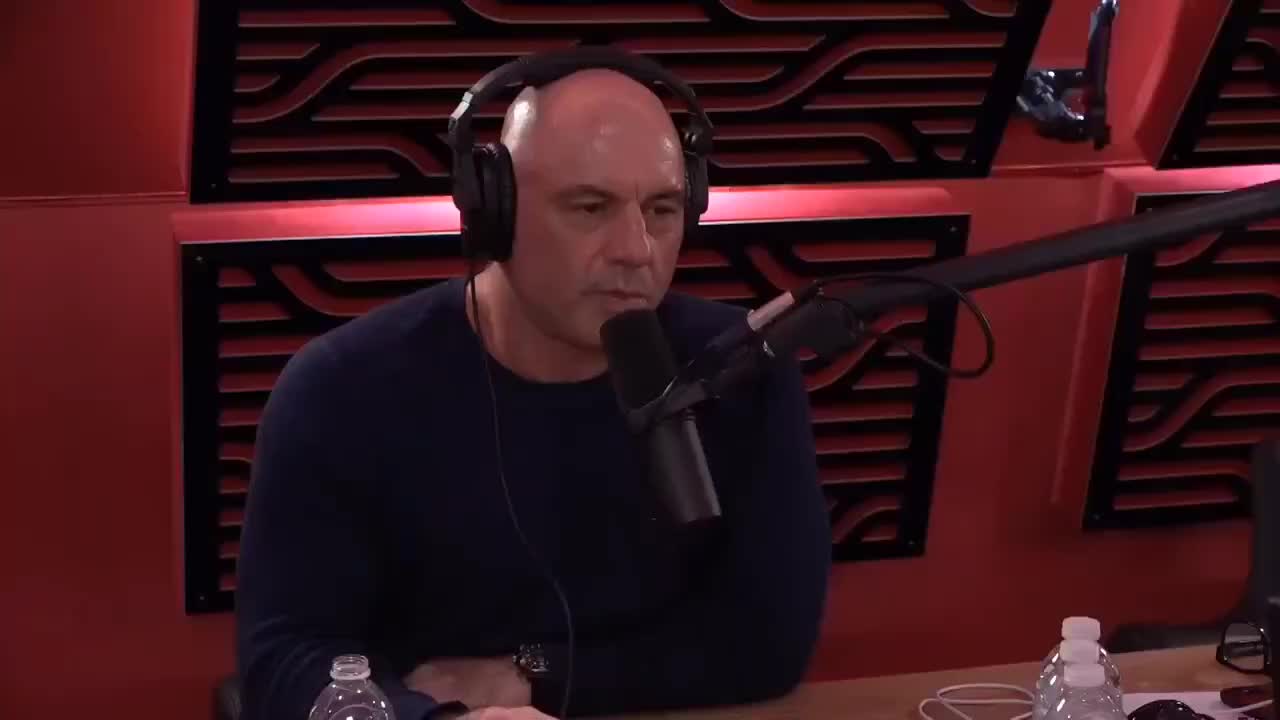 Joe Rogan and Matthew McConaughey talk about Christianity in Hollywood