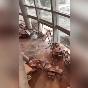 TAIWAN – Typhoon Haikui causes the evacuation of 4,000 people