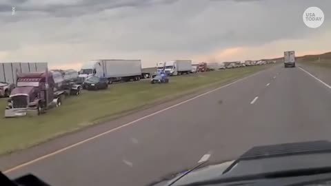 Montana highway vehicle pileup leaves six people dead