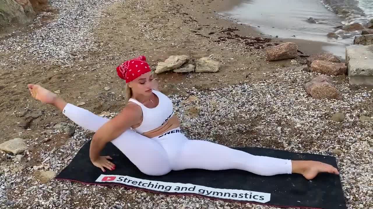 4.12 Yoga stretch training Gymnastics and Contortion tutorial Stretch Training