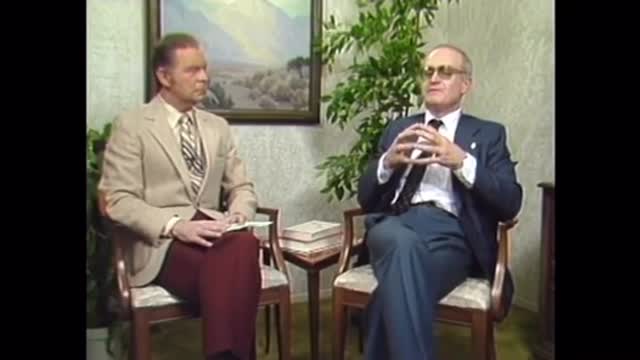 G. Edward Griffin Interviews Soviet Defector Yuri Bezmenov