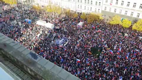 Mass protests against anti-Russian sanctions are taking place in Prague