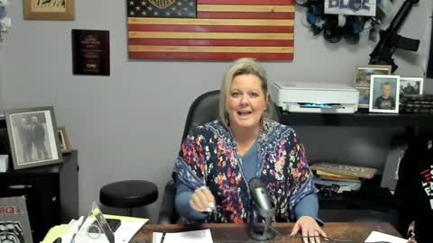 Lori talks Tribute to President's Day, Teaching Patriotism to kids, and Healthcare Racial Policies!