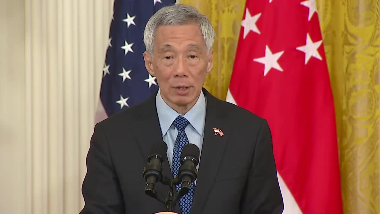 Biden holds joint press conference with Prime Minister Lee Hsien Loong