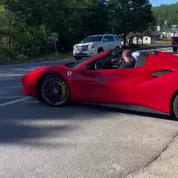 Ferrari 488 Spider Pullout and Take off!