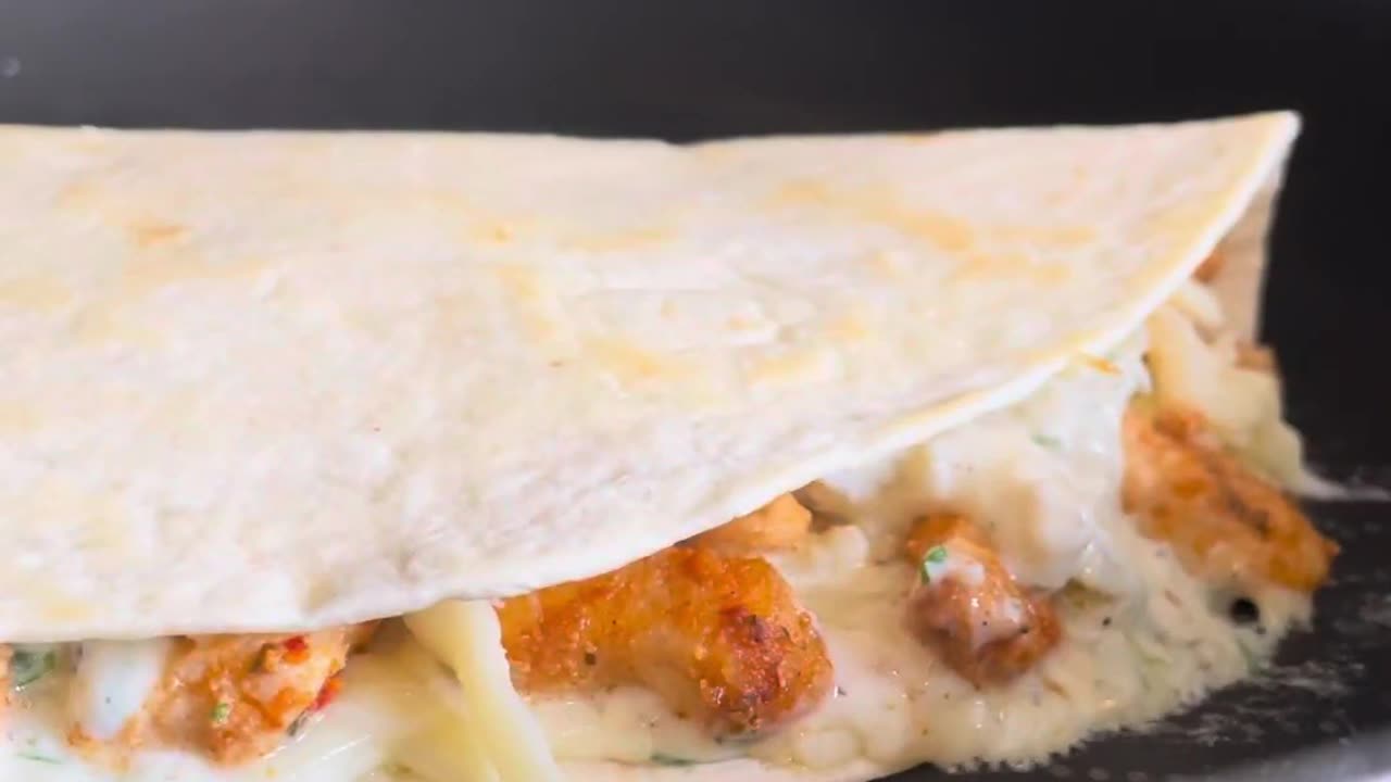 Low fat, high protein chicken quesadillas