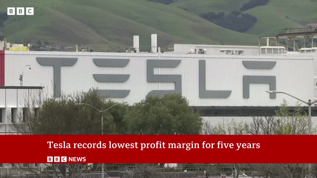 Tesla records lowest profit margin for five years | BBC News