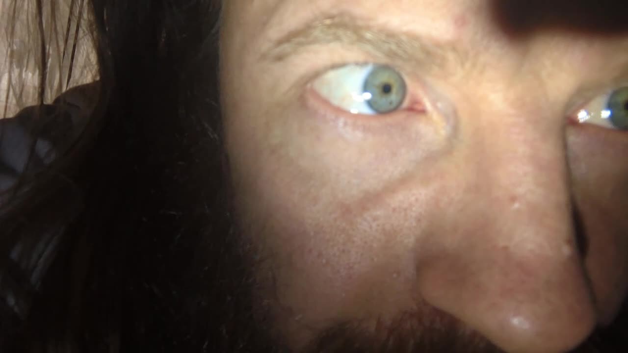 2023-03-09 (1) - Les bottes sont formellement interdits - Twitch Meutemediatique