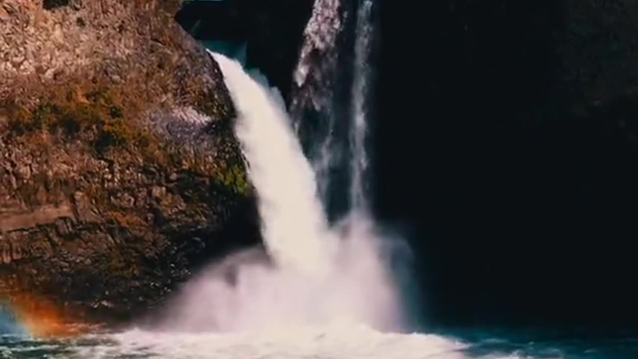 Beautiful Waterfall deep clean reel Video