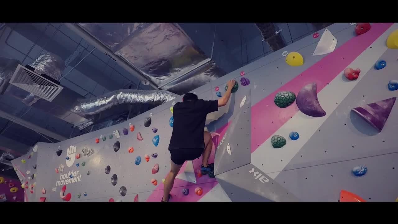 (New Beginnings) / Bouldering in Singapore