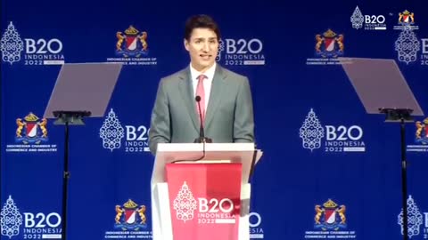 Can't come up with a Title. Just can't take this clown seriously.