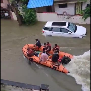 Heavy floods due to extreme rain fall in Nagpur city of Maharashtra, India