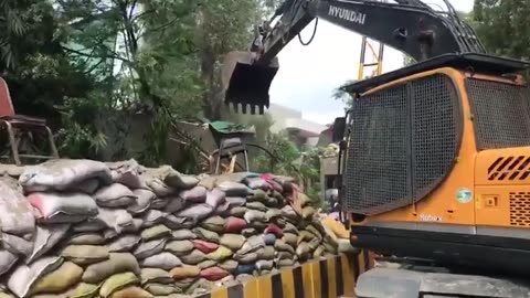 The Pakistani regime is now demolishing former PM Imran Khan’s residence