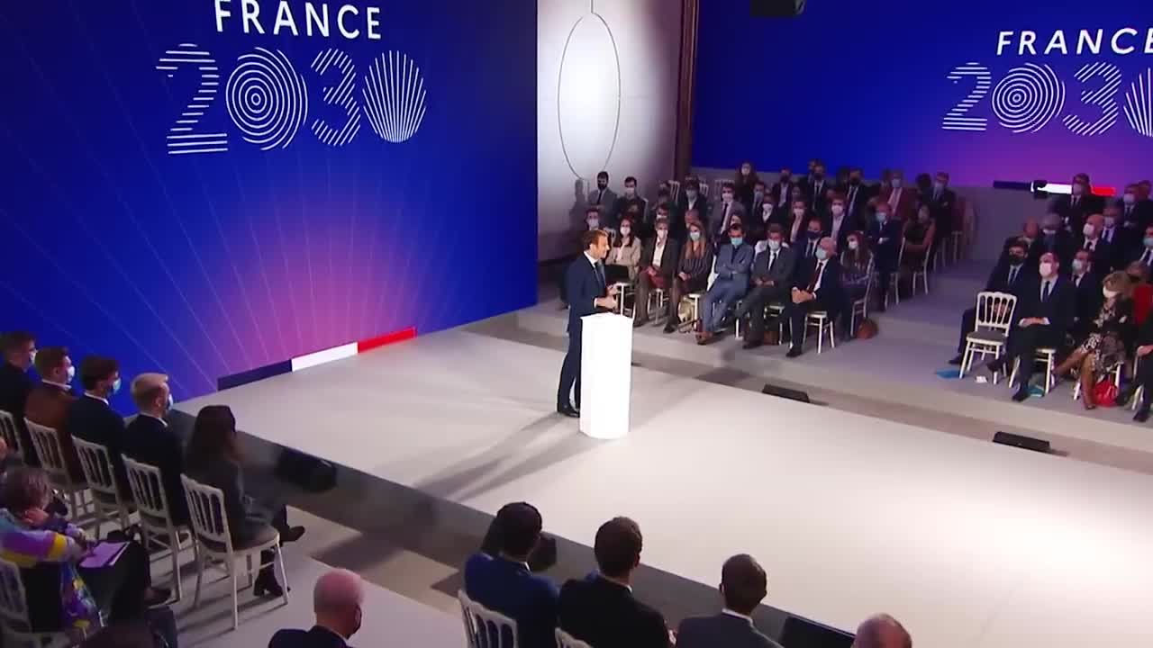 France Shocked The World With Its New Gigantic Nuclear Supercarrier
