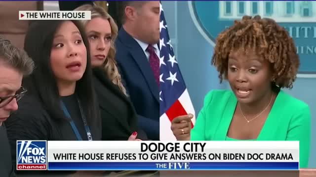 Karine Jean-Pierre dodges questions as reporters put her in the hot seat #shorts