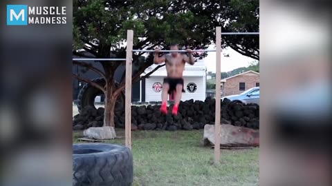 STRONGEST Soldier in Army Gym - Diamond Ott - Muscle Madness