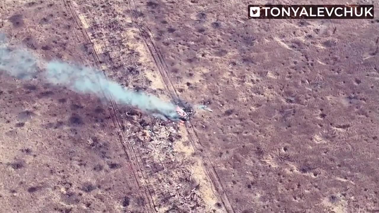 💥🇺🇦 Ukraine Russia War | Russian AFV Explodes Near Ukrainian Trench | RCF