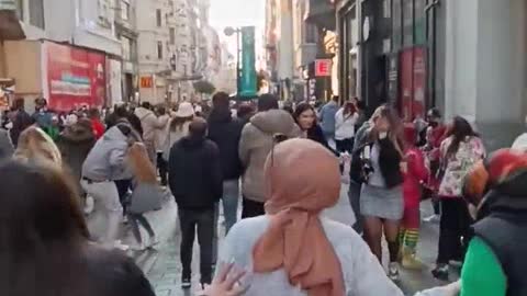 BREAKING: Explosão em Istambul