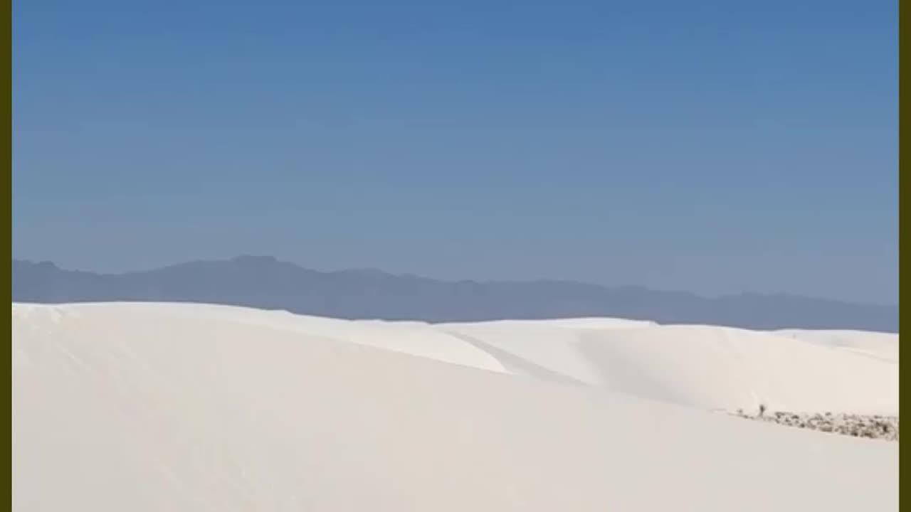 A Perfect Paradise: Life in a White Desert - Splendid Nature - Harmonious Scenery