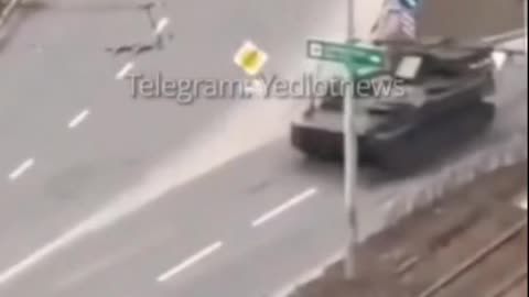 UKRAINE Fake News: Tank Runs Over civilian car & Soldiers Battle Feb.25, 2021