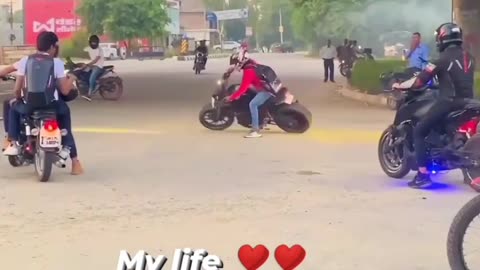 BIKE LOVERS 😍😍😍