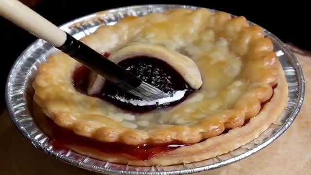 Eye spy with my little eye a delicious cherry pie #halloweentreats #halloween