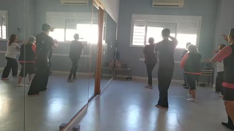 Tai chi clase completa, shibasi set 2 y bella dama