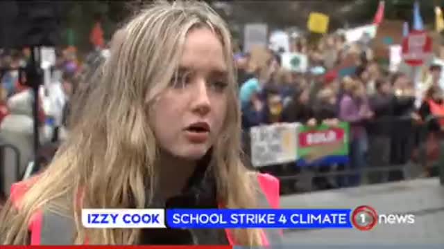 Die Klimawandel-Aktivistin Izzy Cook