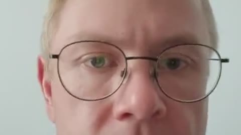 Opłacani trolle