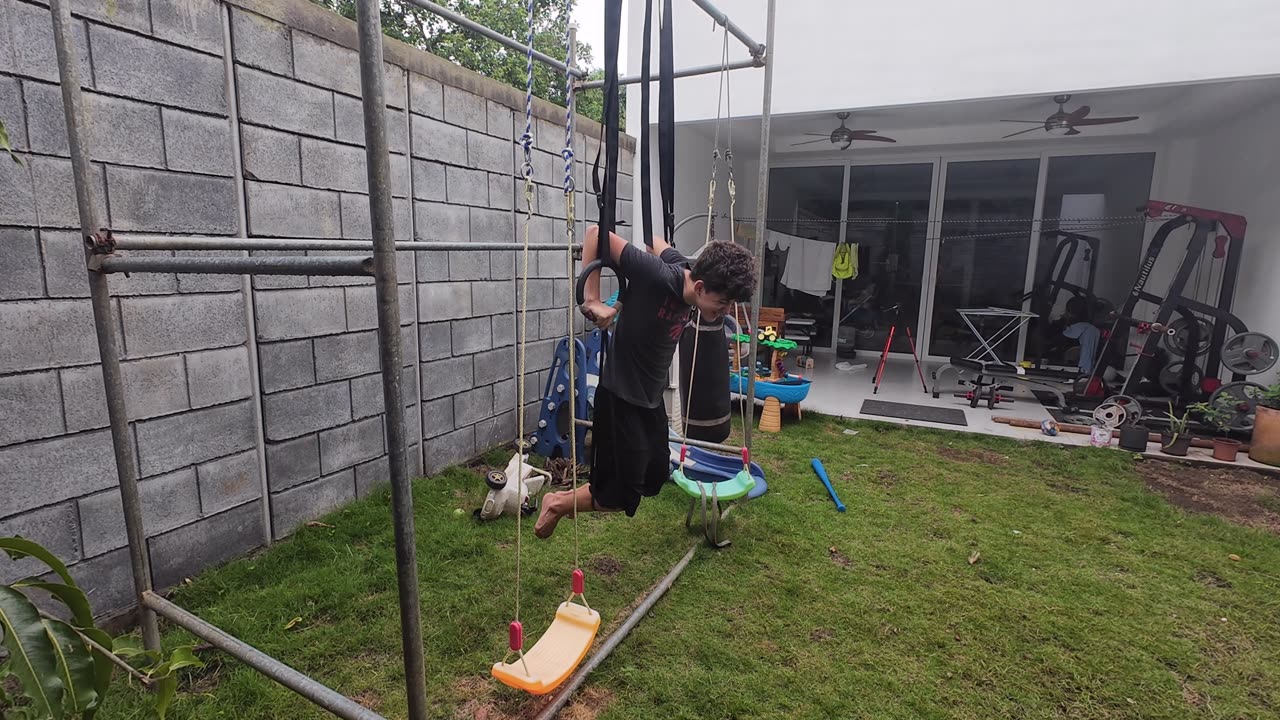 Father & Son Workout in Nicaragua - Cut Day 103 - Chest & Triceps with 1 Set to Failure.