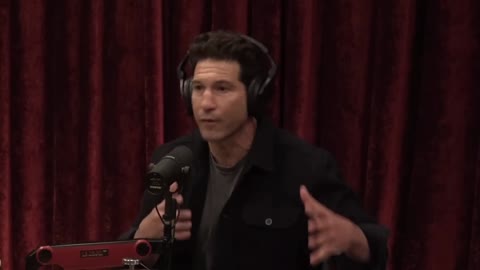 Joe Rogan: Jon Bernthal's Moment He Took Control Of His Life + Becoming Shane on Walking Dead