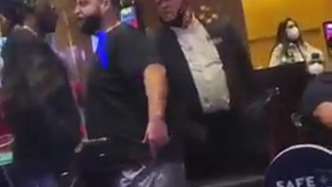 Fight in the Casino smh 😆 🤣 😂