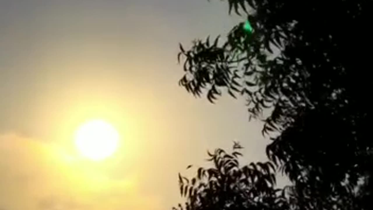 Beautiful view of sun