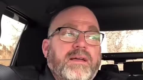 THE POLICE OFFICER TRUTH BOMB .