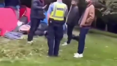 📍 Bushy Park, Dublin 6 Migrant camp didn’t last long…