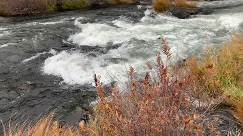 Central Oregon – Steelhead Falls – Raging Crooked River – 4K