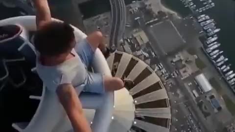 Risk Yo Life For Likes