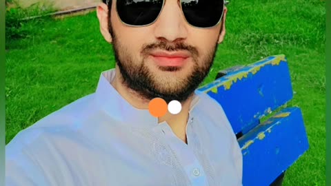How to blur photo background with PicsArt application
