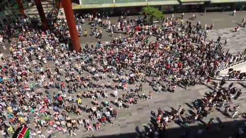 Waka Waka Biggest flashmob in the Netherlands