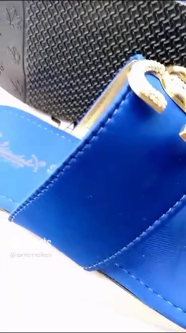 Ultimate Comfort: Unveiling the Luxury of UGG Slippers | Fashionholic #flipflopforwomen #slippersugg