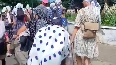 Ukrainian Orthodox are expelled from their cities.
