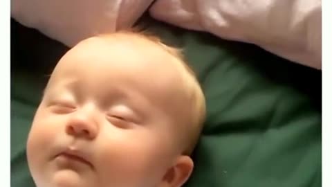 Cute baby acting to sleep 🤣