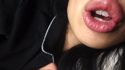 ASMR YAWNING AND FOGGING