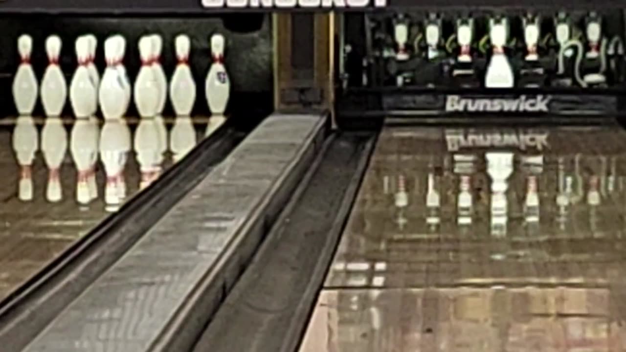 Bowling at Suncoast Hotel & Casino in Las Vegas, NV, 11/19/24, Game 4; 183 ("Viral" upload)