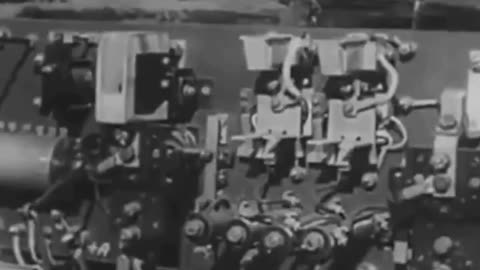 WOW..!!💥🔥🔥💥 In 1943 Electric cars were using "pack swapping"