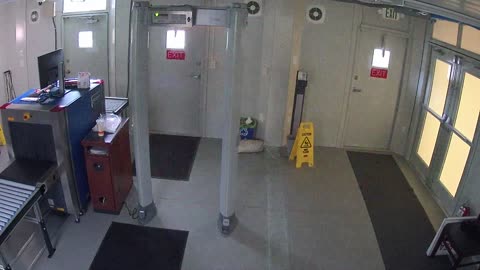 0972USCG00SouthTrailer_2021-01-06_16h40min02s180ms.mp4