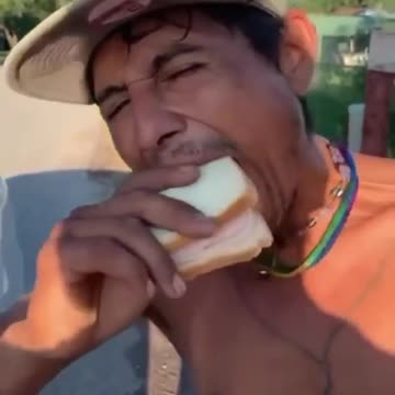 Feeding the Homeless 🥪🥩🍔🍗🧆