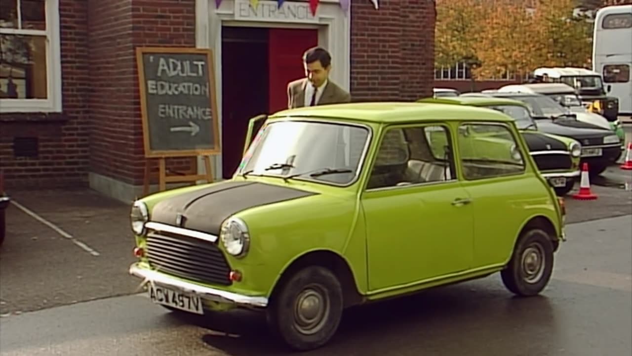 Mr. Bean's Outrageously Hilarious Army Takeover!